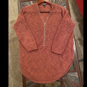 Express heather sweater. perfect color for Fall!